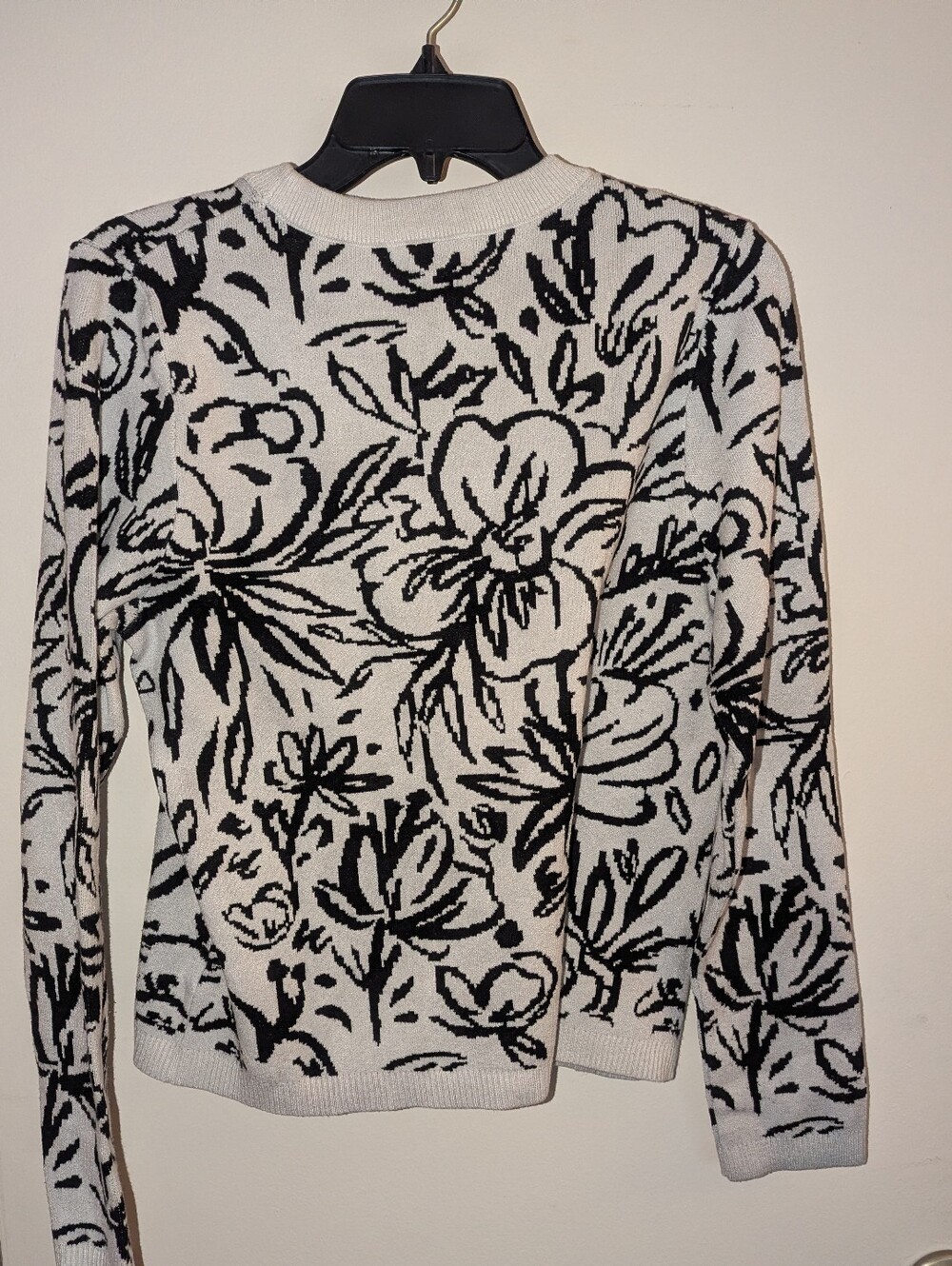 Tahari Black and White Floral Crewneck Sweater - Picture 3 of 5